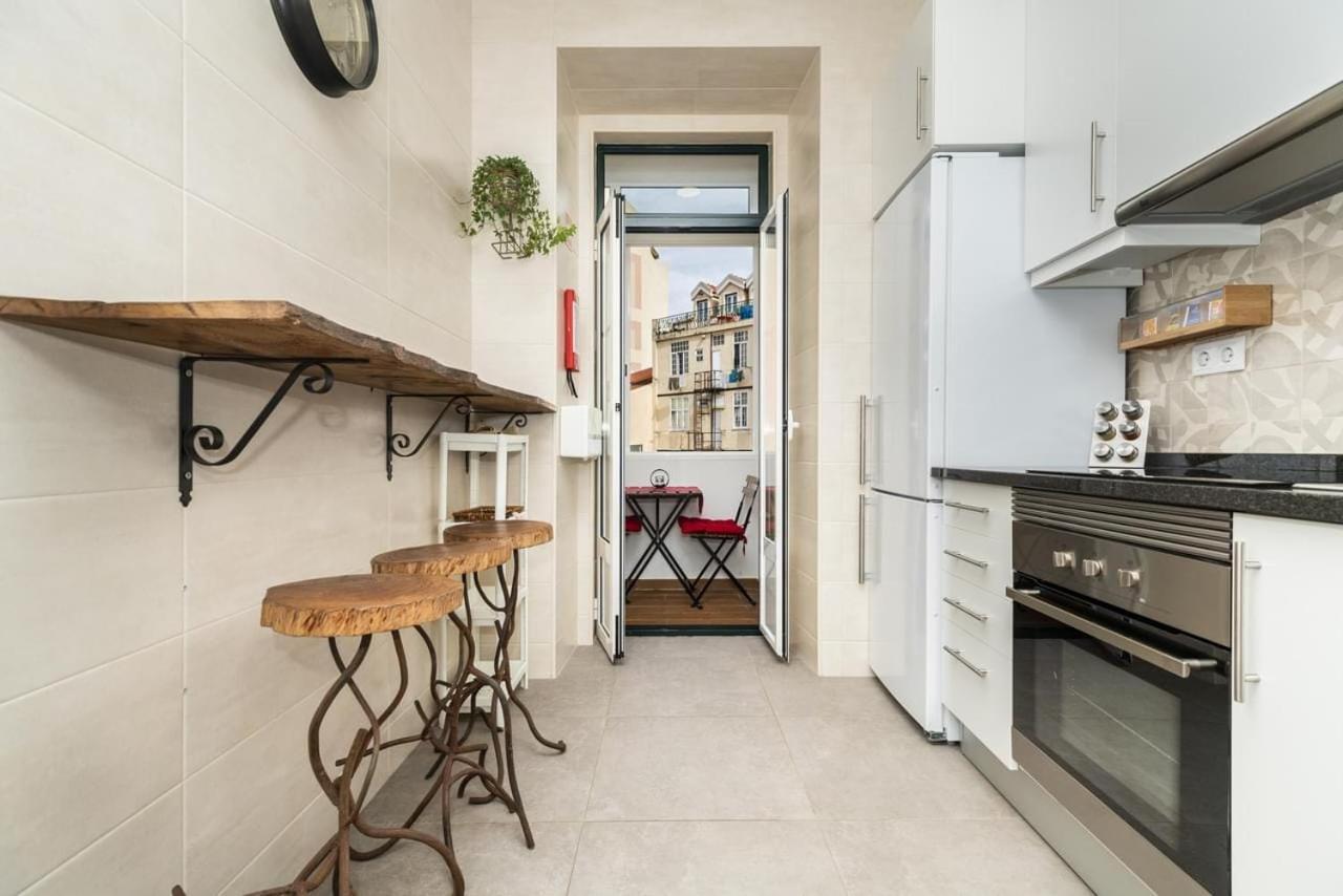 Groovy M2 R3 - Amazing Double Room With En-Suite Bathroom Lisboa المظهر الخارجي الصورة